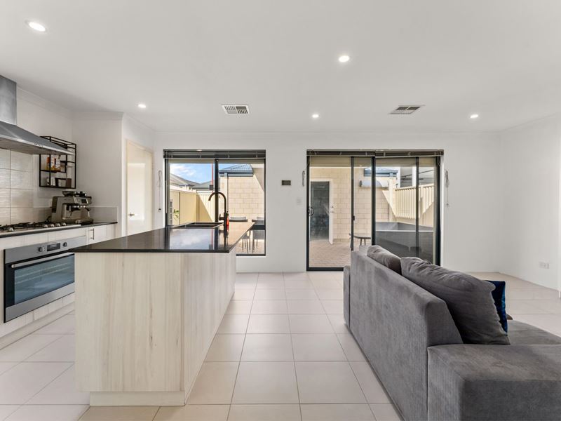 358 Warton Road, Southern River