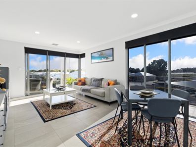 20/2 Lahinch Vista, Gnangara WA 6077