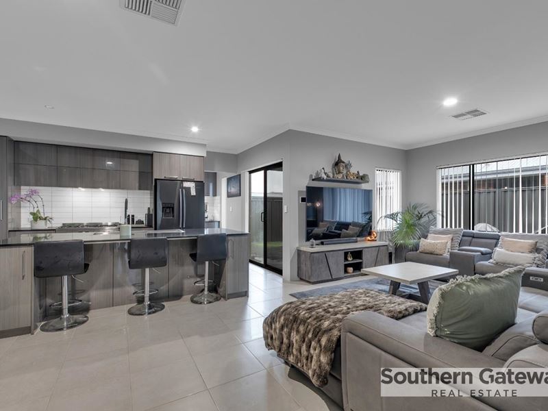 34 Ripplemead Avenue, Haynes WA 6112
