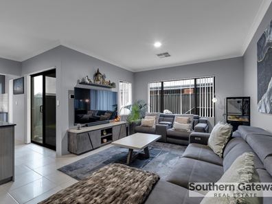 34 Ripplemead Avenue, Haynes WA 6112