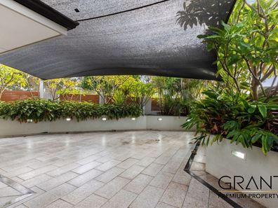 51 Jackadder Avenue, Hammond Park WA 6164