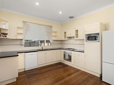 31C Xavier Street, Carey Park WA 6230