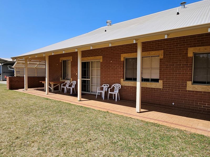 112 Point Leander Drive, Port Denison WA 6525