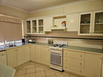 112 Point Leander Drive, Port Denison WA 6525