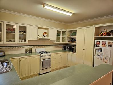 112 Point Leander Drive, Port Denison WA 6525