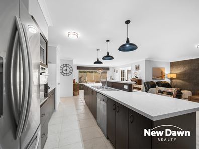 20 Cowra Turn, Aveley WA 6069