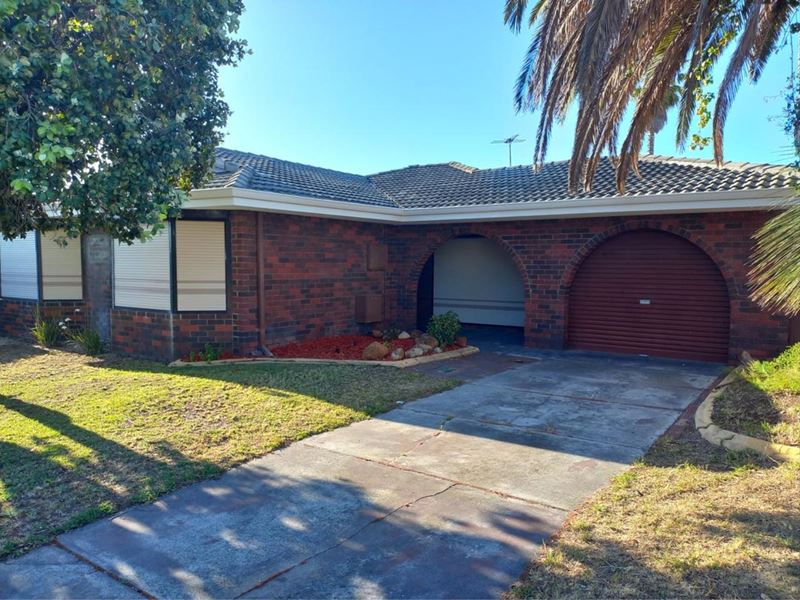 3 Hilton Place, Duncraig WA 6023