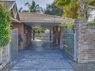 25 Ricketts Court, Rockingham WA 6168