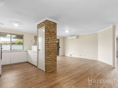 6 Amulla Court, Halls Head WA 6210