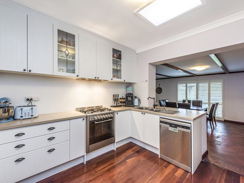 46 Berehaven Avenue, Thornlie