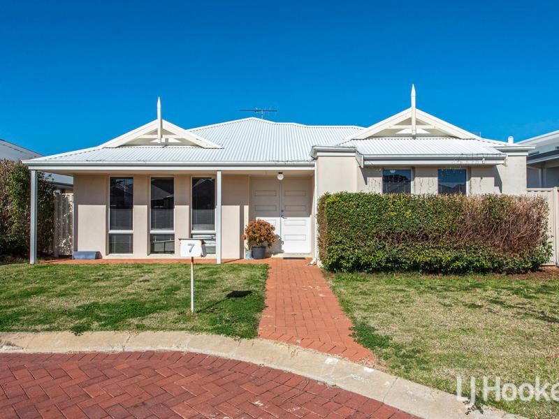 7 Occator Way, Falcon WA 6210