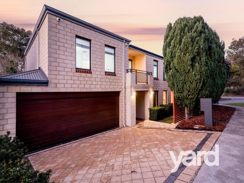 2/51 Mengler Ave, Claremont WA 6010