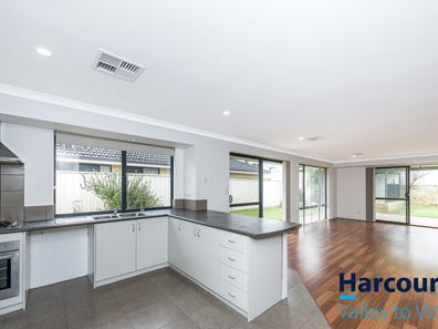 23 Sundowner Meander, Banksia Grove WA 6031