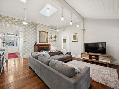 135 Whatley Crescent, Bayswater WA 6053
