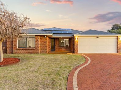 10 Taviano Vista, Secret Harbour WA 6173