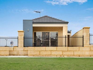 6 Tufts Lane, Aubin Grove WA 6164