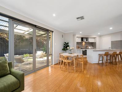 144A Samson Street, White Gum Valley WA 6162