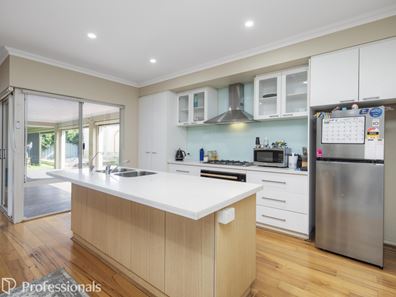 37 Huntsman Terrace, Jane Brook WA 6056