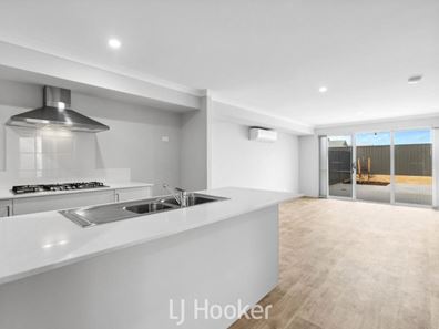 23 Whimbrel Grove, Eglinton WA 6034