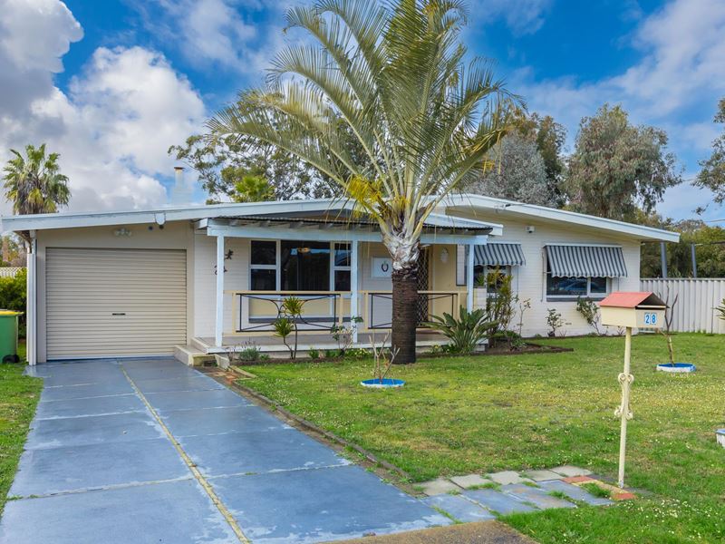 28 Probert Road, Thornlie WA 6108