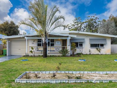 28 Probert Road, Thornlie WA 6108