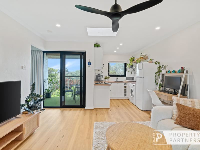 14/84 Stanley Street, Scarborough WA 6019