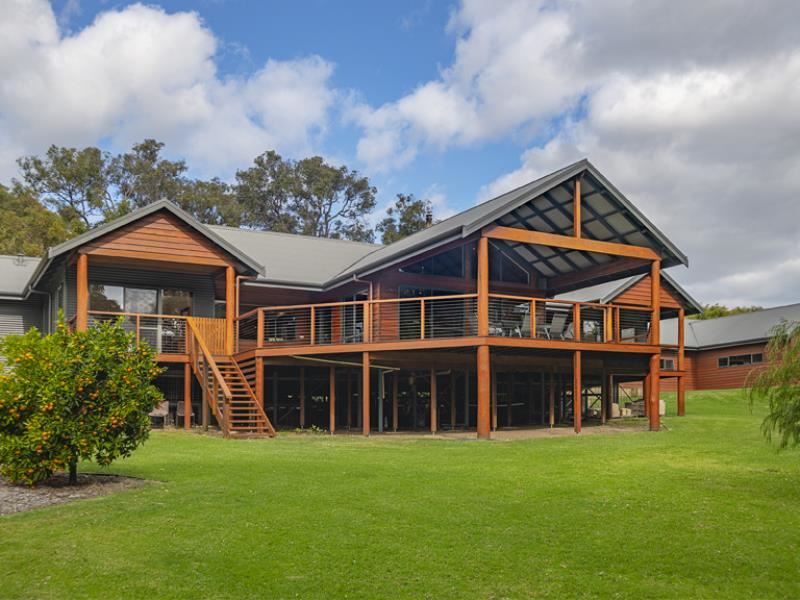 23 Buckingham Grove, Quedjinup WA 6281
