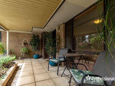 49 Dampier Loop, Mirrabooka WA 6061