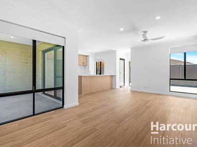 34b Keeley Way, Girrawheen WA 6064