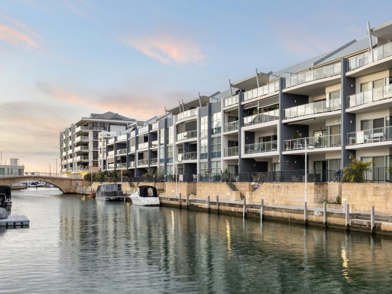13/3 The Palladio, Mandurah WA 6210