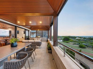38 Branksome Gardens, City Beach WA 6015