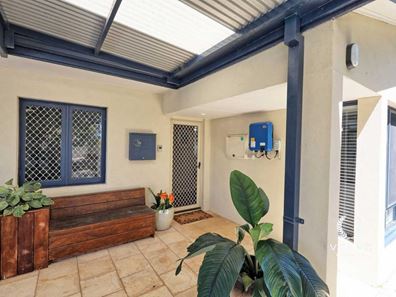 60 Alvah Street, St James WA 6102
