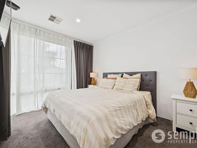13 Sida Street, Wandi WA 6167
