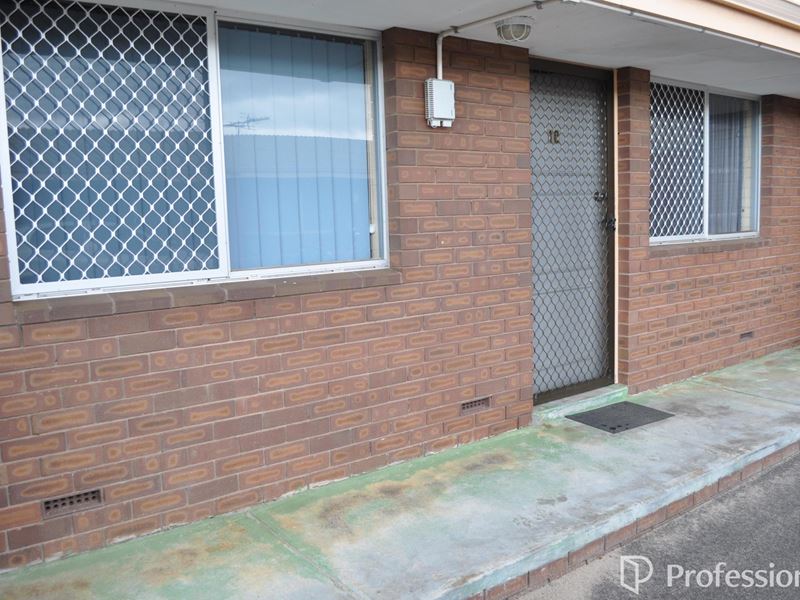 10/17 Francis Street, Geraldton