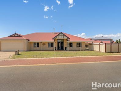 18 Meadow Lane, Pinjarra WA 6208