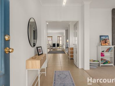 18 Meadow Lane, Pinjarra WA 6208