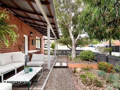28 Jenkin Street, South Fremantle WA 6162