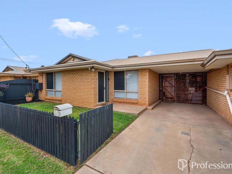 2/20 Evans Street, Boulder WA 6432
