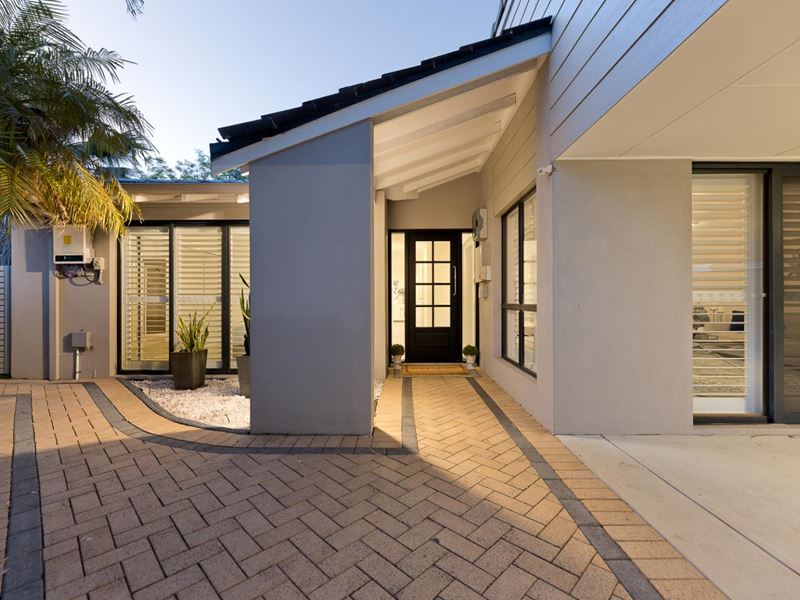 49 Kingsall Road, Attadale WA 6156