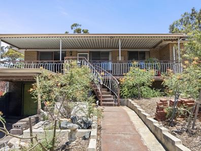 2 Barker Drive, Duncraig WA 6023