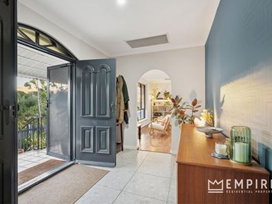 26 Nineham Avenue, Spearwood WA 6163