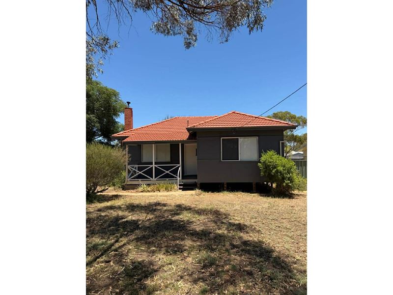 61 Throssell Street, Goomalling WA 6460