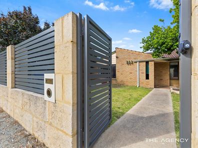 2 Little Rush Close, South Lake WA 6164