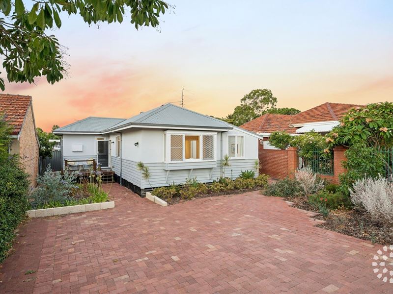 2A Laidlaw Street, Hilton
