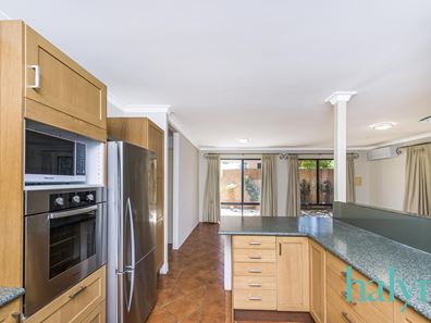 2B Fleet Street, Leederville WA 6007