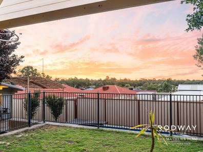 32 Connell Ave, Kelmscott WA 6111