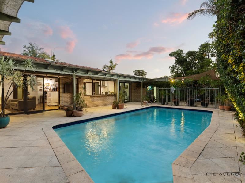 60 Congdon Way, Booragoon