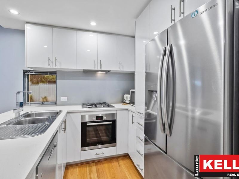 2/212 Kooyong Road, Rivervale