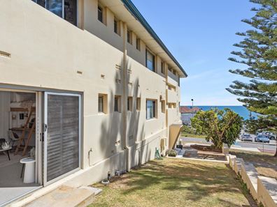 5/15 Eric Street, Cottesloe WA 6011