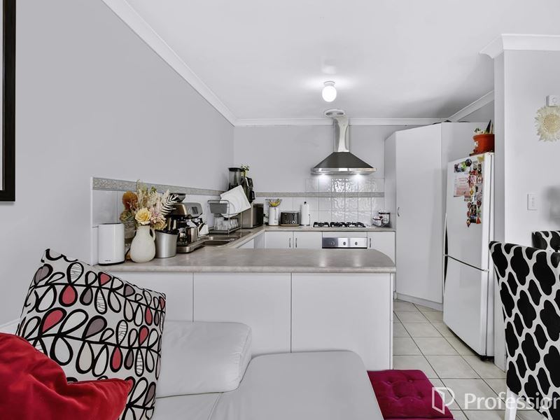6 Stilt Cove, Cannington